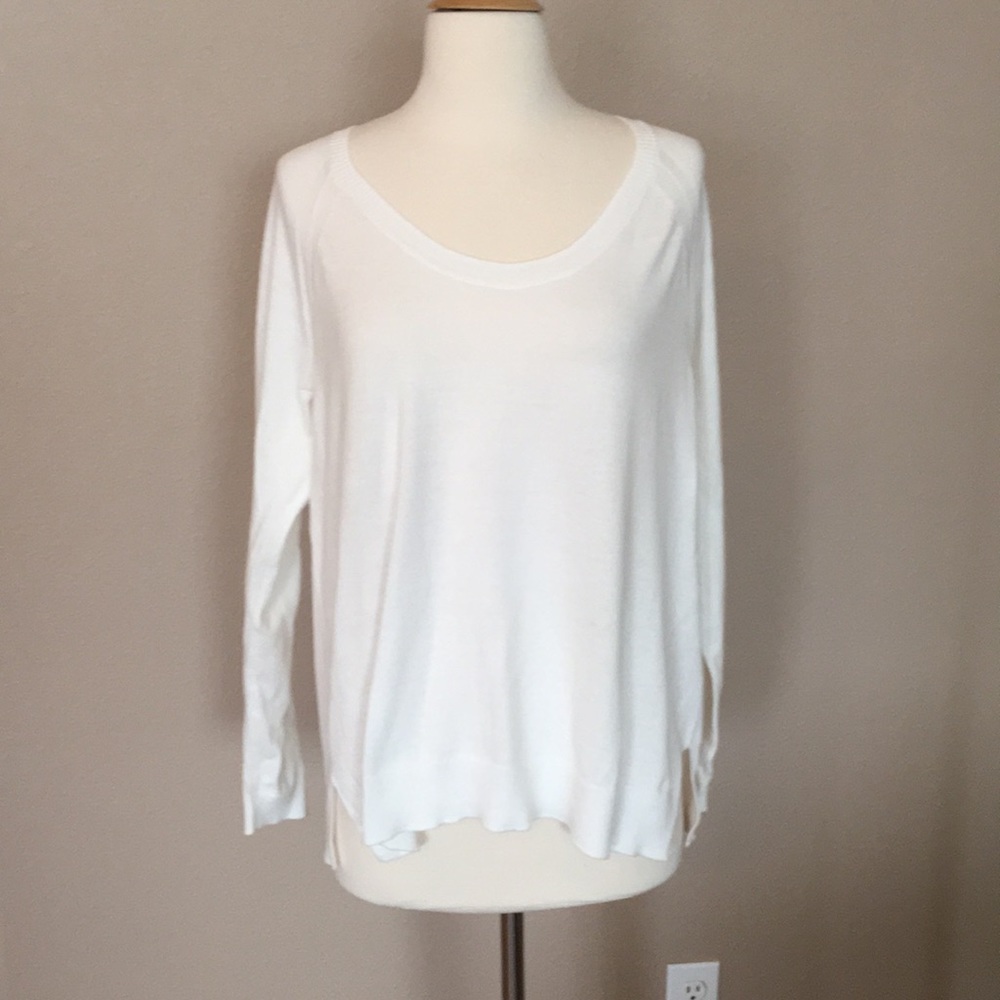 NWT gap ivory  thin sweater